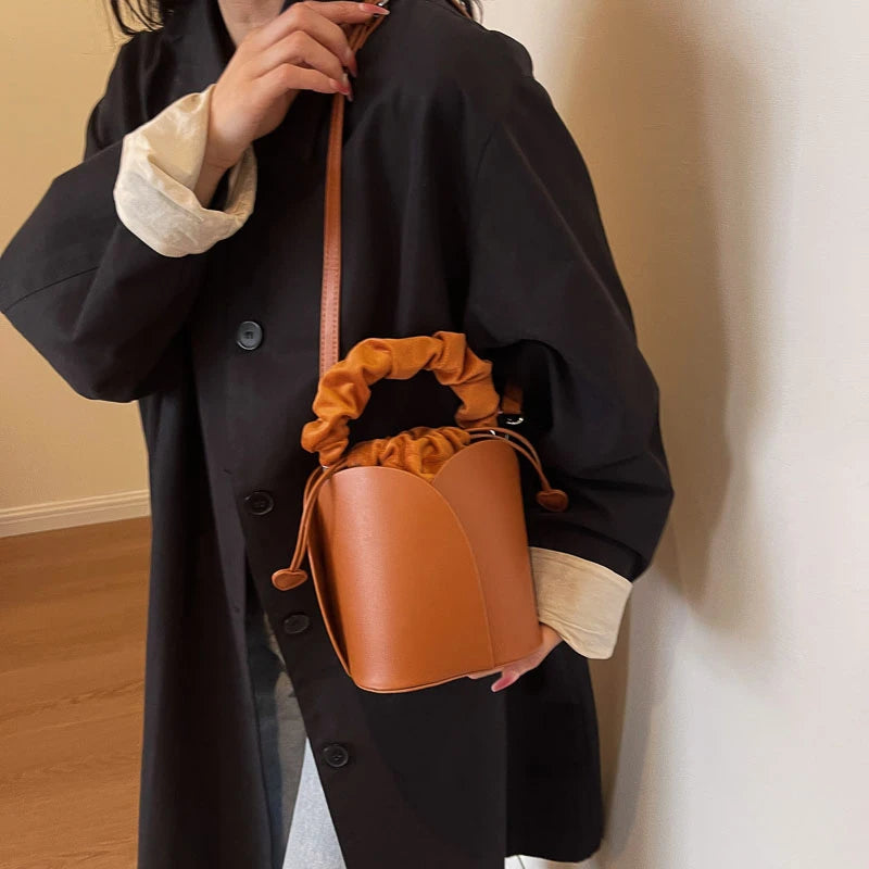 One Shoulder Bucket Bag – Modern & Spacious