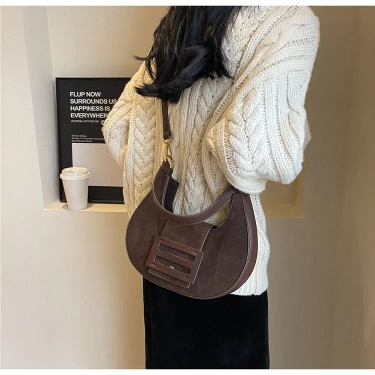 Red Bridal Handbag – Elegant Wedding Accessory