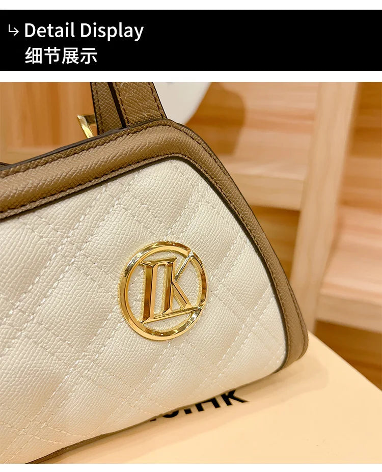 Luxury Women’s Handbag – Elegant & Timeless