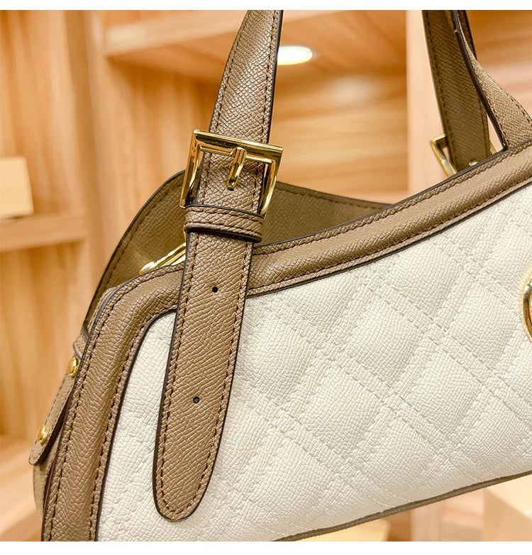 Luxury Women’s Handbag – Elegant & Timeless