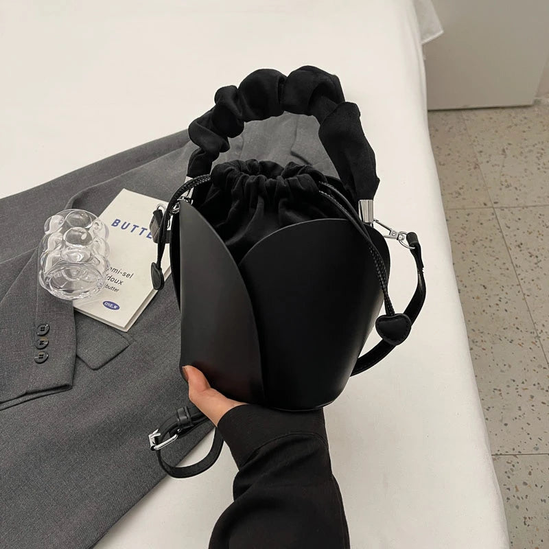 One Shoulder Bucket Bag – Modern & Spacious