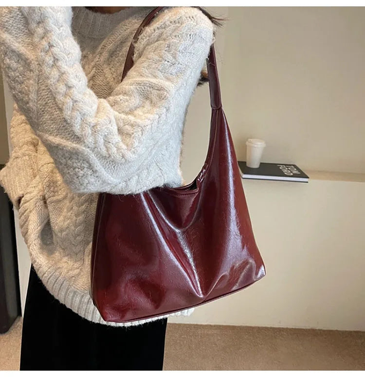 Elegant Tote Bag for Women – Daily Use